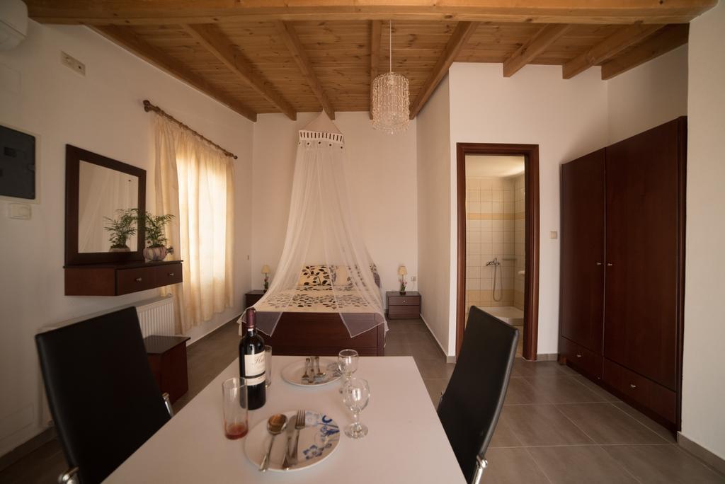 Bodikos Villas & Apartments Pitsidia Exterior photo